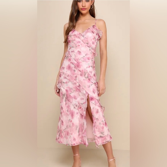Lulus Dresses & Skirts - Floral ruffled midi dress